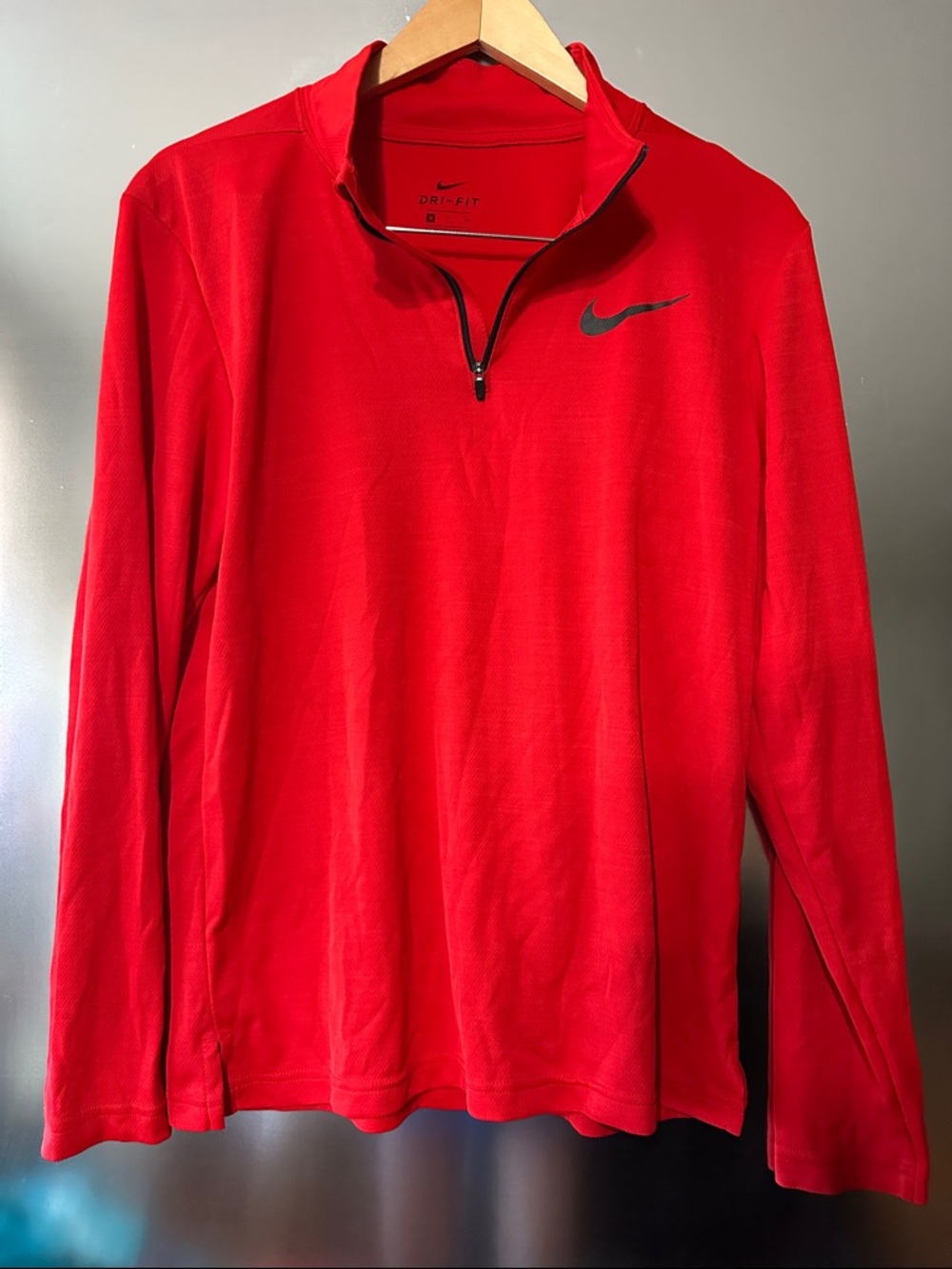 Nike Dri-FIT Quarter Zip Pullover Red Women’s S Athletic Top Shirt long sleeve
